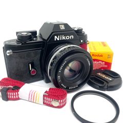 フィルムカメラ　Nikon EM（ダークグレー•ワインレッド）