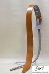 ハンドメイド＆国内生産 ギターストラップ　革(Genuine Leather Guitar Strap)　艶有り　キャメル