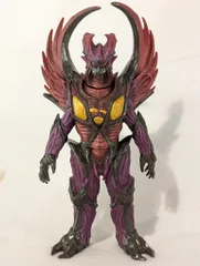 ウルトラ怪獣旧型ソフビカオスダークネス、イヴリース（リアル1801.1517） ウルトラ怪獣旧型ソフビカオスダークネス、イヴリース（リアル