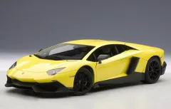 【中古】ミニカー 1/18 ランボルギーニ アヴェンタドール LP720-4 50thアニバーサリー GIALLO MAGGIO(イエロー) 「Signature」 [74681]