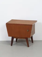 1960年代 ヴィンテージ チーク ナイトテーブルのサムネイル