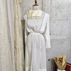 Item thumbnail for item ecc829c7-93f8-4a73-aaca-5e2facc78990