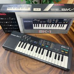 【中古品】 CASIO カシオ サンプリングキーボード SK-1 32鍵 ACアダプタ欠品 シンセサイザ 平塚店-1D
