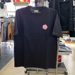 MISHKA ミシカ⚫︎半袖　Tシャツ　ブラック　ねこ　コスモス　M L
