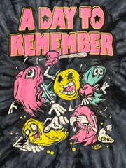 PAC-MAN　パックマン　Game　ゲーム　ファミコン　ヴィンテージ　ｔシャツ　SEGA　任天堂　カプコン　ボンバーマン　ロックマン　スーパーマリオ　インベーダーゲーム　ゲームセンター　ドンキーコング　星のカービー　ゼルダの伝説　ファイナルファンタジー