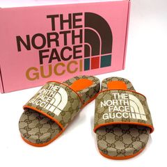 今月限定価格❣️タグ付き！FENDI タンクトップ レディース 44size 今月限定価格❣️タグ付き！FENDI タンクトップ レディース 44size