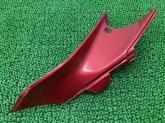 CBR250R タンクサイドカウル 右 赤 KYJ ホンダ 純正 バイク 部品 MC41 11-13年 インナーカウル 割れ欠け無し 品薄 【中古】 53のサムネイル