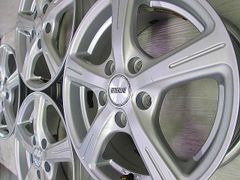 ダンロップ■REVERLINE SR-5■15インチ 5穴-114.3■ ノア 装着車種アイシス ノア ヴォクシー ステップワゴン