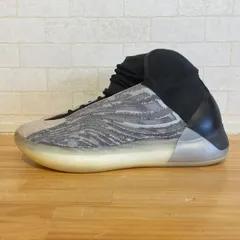 2025年最新】adidas yeezy quantumの人気アイテム - メルカリ