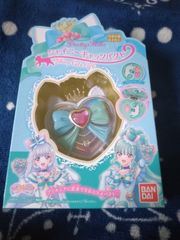 わんだふるぷりきゅあ！ Pretty Holic シャイニーキャッツパクト