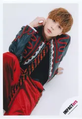 【中古】生写真(ジャニーズ) IMPACTors/横原悠毅/膝上/IMPACTors ISLAND TV プロフィール写真撮影オフショット 第1弾/公式生写真