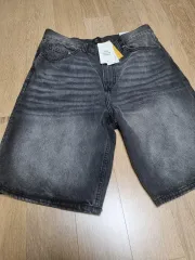 H ＆ M 黒 ウォッシング デニム ハーフパンツ