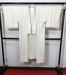 【中古】Mサイズ 長襦袢 正絹 白地に枝花模様
