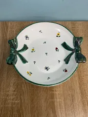 オーストリア　グムンドナー　GMUNDNER  緑の小花シリーズ　皿　プレート