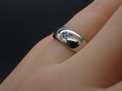 天然ダイヤモンド（ブルー）0.03ｃｔ　プラチナリング　8.9ｇ　１０号　新品仕上済　ソーティング付