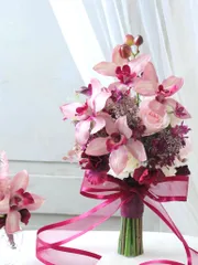 優しい　シンビジウムブーケ　ウェディングブーケ　ブートニアセット　ピンクブーケ