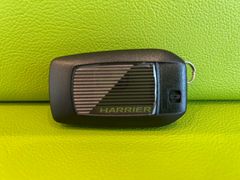 トヨタ　純正スマートキー　ハリアー