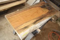 アウトレット ケヤキ(欅)の一枚板 長さ約100cm 幅約46～48cm 厚さ約6cm DIY用 Z006