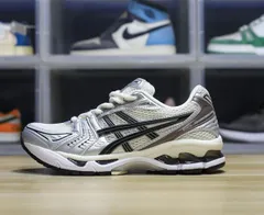 2024年最新】ランニングシューズ メンズ アシックス (asics) ゲルニンバス21 GEL-NIMBUS 21 1011A257 /  001の人気アイテム - メルカリ