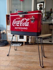 Coca-Cola アウトドアベンチ レッド当時物新品 - メルカリ