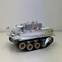 初期バンダイ　ゼンマイ戦車 2025年最新】戦車 ぜんまいの人気アイテム - メルカリ