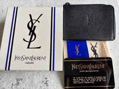 Yves Saint Laurent カサンドラロゴ型押し マルチコインケース　ブラック　箱付き
