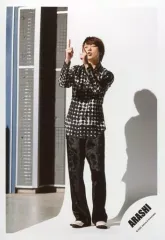 【中古】生写真(ジャニーズ) 嵐/櫻井翔/全身/アルバム 「This is 嵐」MV＆ジャケ写オフショット/公式生写真