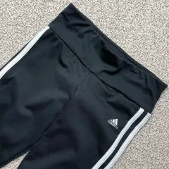 adidas(アディダス) 黒 3本線 トレーニング レギンス 140 250121