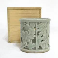 ◆未使用◆柳海日◆高麗青磁花文透壷◆花瓶◆木箱入り◆透かし二重壺◆海日 韓国 ◇未使用◇柳海日◇高麗青磁花文透壷◇花瓶