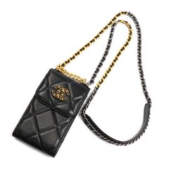 CHANEL シャネル シャネル19 フォンケース ショルダーバッグ ブラック AP1773 B04852 94305 レディース 中古 美品