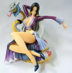 【中古】食玩 トレーディングフィギュア 【シークレット】 ボア・ハンコック(レアカラーVer.) 「ワンピース エピソード オブ キャラクターズ2 」