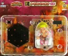 【中古】トレーディングフィギュア ドフラミンゴ 「一番くじ ワンピース ～ドレスローザバトル編～」 E賞 カードスタンドフィギュア