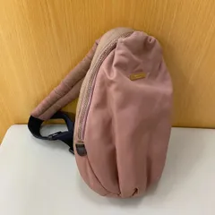 ◎【✨カバン　ショルダーバッグ✨】サマンサタバサ　SAMANTHA THAVASA　肩掛け鞄　レディース　女性用　カジュアル　普段使い　多機能　便利　収納　カラー　ピンク　ベージュ　ベルト　調節可能　海外　国外　外国　有名　ブランド　アメリカ