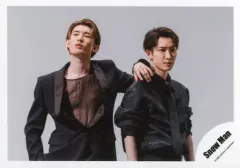 【中古】生写真(ジャニーズ) Snow Man/向井康二・渡辺翔太/横型・上半身/シングル「タペストリー / W」MV＆ジャケ写オフショット/公式生写真