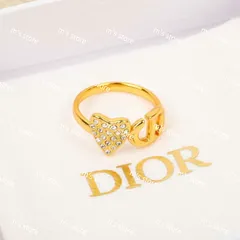 2025年最新】dior cd navy リングの人気アイテム - メルカリ