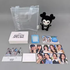 【中古】グッズセット TWICE オリジナルグッズセット 「TWICE 5TH WORLD TOUR ‘READY TO BE’ in JAPAN SPECIAL」 神奈川会場 アップグレードチケット特典