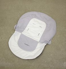 クッションのみ 着せ替えリバーシブルクッション セサミグレー コンビ リバーシブル仕様のスウィングベッド＆チェア（ベビーラック）用 パーツ クリーニング済み C94000