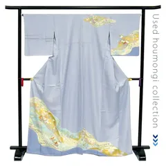 訪問着 正絹 お仕立て上がり 中古  落ち着いた水色／道長取りと花々模様 No,07 Mサイズ  クリーング済み★