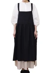【新品未使用タグ付き】YANUK × 亜希さん限定コラボエプロン　3way YANUK × 亜希さん限定コラボエプロンでこなれ感ある“おうち外交