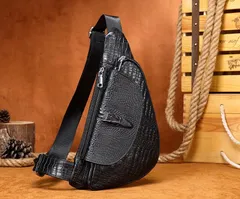 ボディーバッグ　牛革  本革 メンズ レザー ショルダーバッグ 斜めがけ クロコダイル型押し