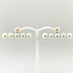 【美品】K18 パール ピアス 5連 3.3g