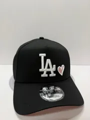 Newera ロサンゼルスドジャース ハートロゴ 9forty A-FRAME スナップバックキャップ ブラックカラー