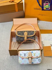 【今日WTO】Louis Vuitton Nano Diane 18×12cm 牛皮腋下法棍バッグ（全?五金付き ギフトボックス付属）-WTO輸入-ZS38