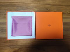 HERMES　エルメス　スカーフ　ピンク 箱付き
