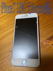 【本日限定値下】iPhone7 Red 128 GB 元docomoキャリア