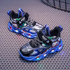 ウルトラマン靴　スニーカー　光る靴LEDキッズ 子供靴 男の子 女の子 滑り止め  通学履き 軽量 通気 柔軟通園　通学　ブルー