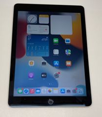 Apple iPad (第7世代)スペースグレイ 32GB セルラーdocomo - メルカリ