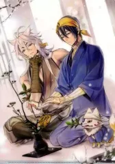 【中古】クリアファイル 小狐丸＆三日月宗近 「刀剣乱舞-ONLINE- 一周年記念祝画クリアファイルコレクションvol.4」 刀剣乱舞STORE5 納涼祭グッズ