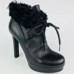 GUCCI グッチレディースムートンブーツ GUCCI(グッチ) ムートンブーツ ベージュ サイズ 37｜【公式】カインド