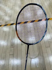 【未使用】YONEX ヨネックス Astrox 100zx バトミントンラケット ヨネックス アストロクス100ZXのレビュー評価・口コミ評判